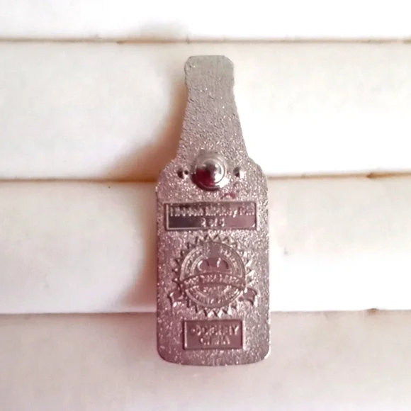DISNEY HIDDEN MICKEY MINNIE CHERRY 🍒 SODA PIN - Picture 3 of 5